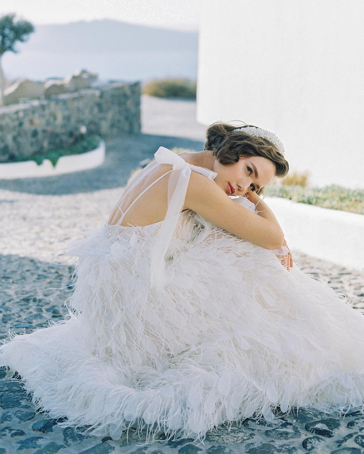 The textures and detail on this bridal gown by @maramariebridal was everything. 

Venue: Rocabella Santorini @rocabellasantorini @rocabellaweddings 
Workshop Host: AMV Retreats @amv_retreats
Wedding Planner, Styling &amp; Design: AMV Weddings @amv_we